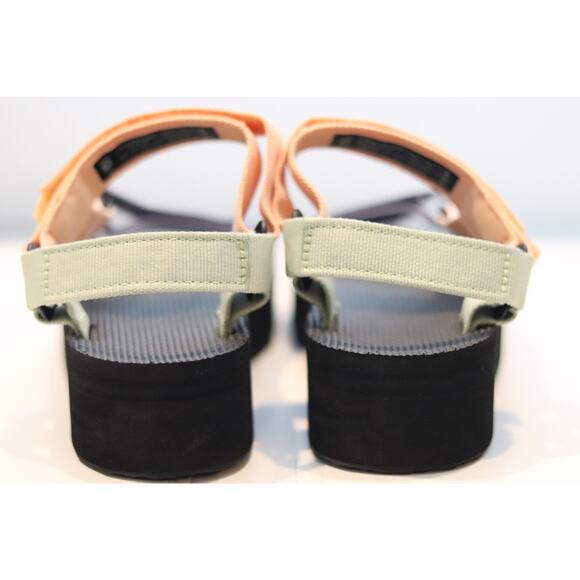 Teva Universal Sandal Sz 8 - Picture 3 of 5